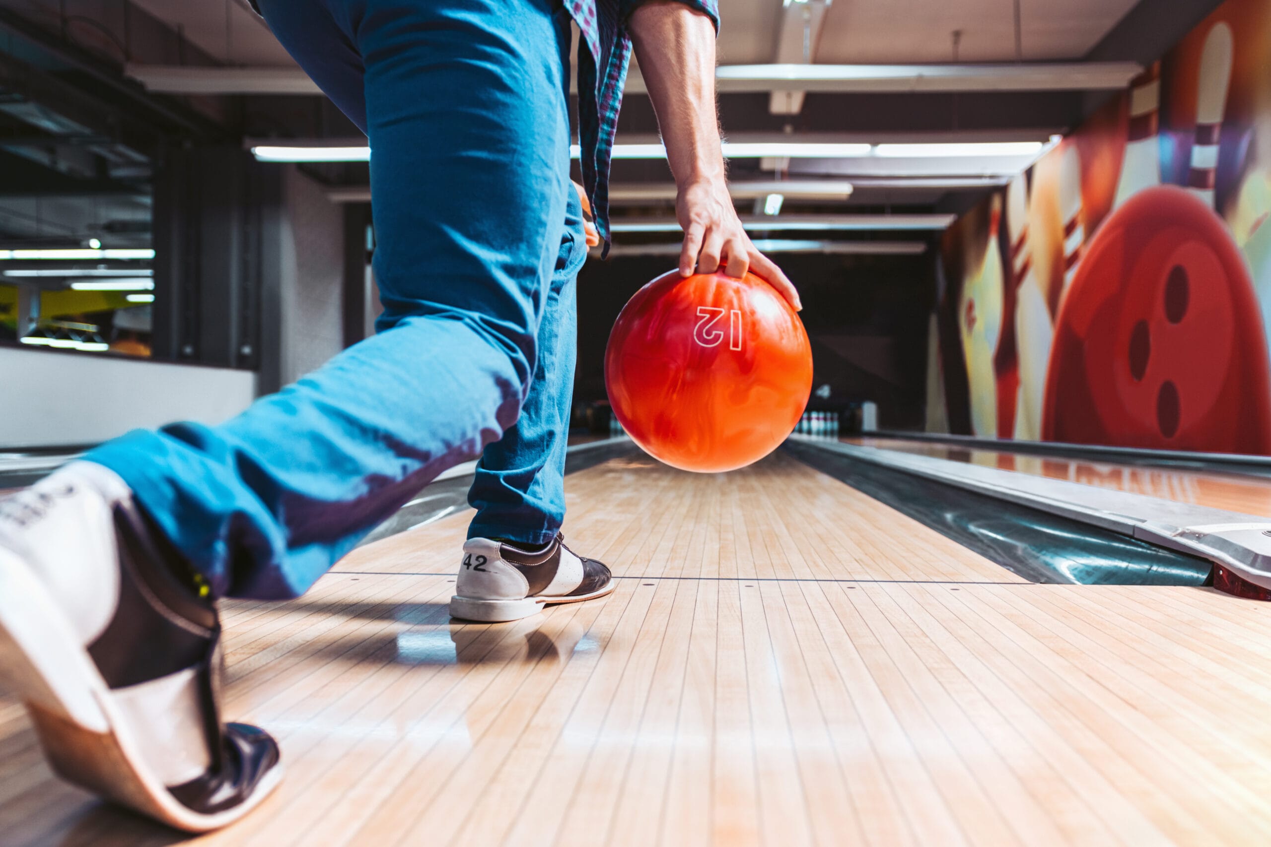 Bowling w Krakowie – gdzie znaleźć profesjonalne tory i świetną atmosferę?